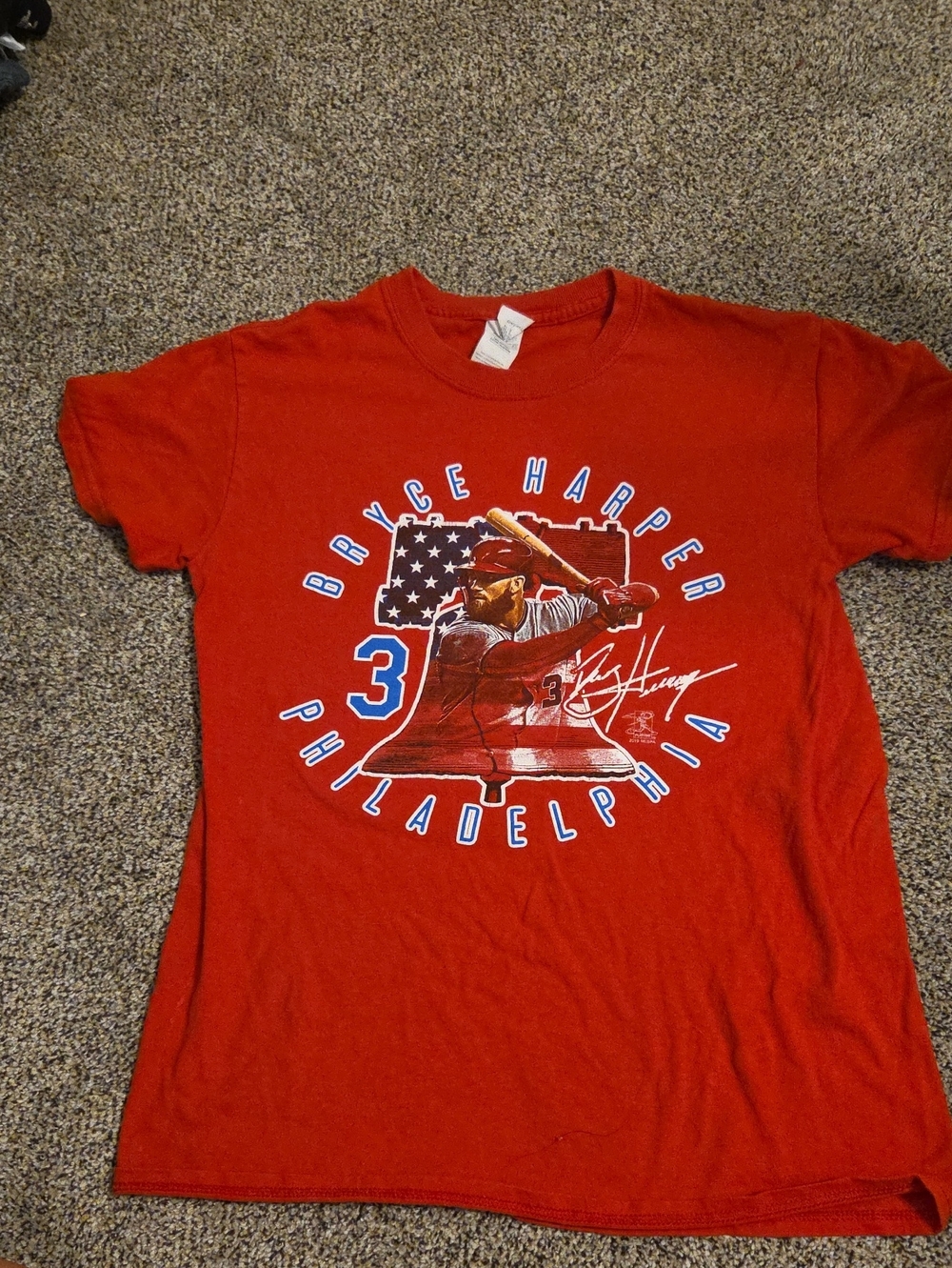 Gildan Red Bryce Harper Philadelphia Baseball Graphic Tee